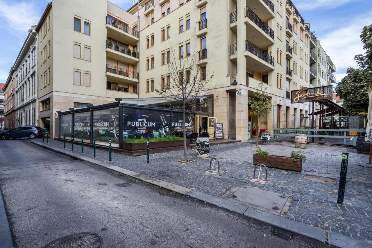Bpr Timber Loft Home With Balcony Βουδαπέστη Εξωτερικό φωτογραφία