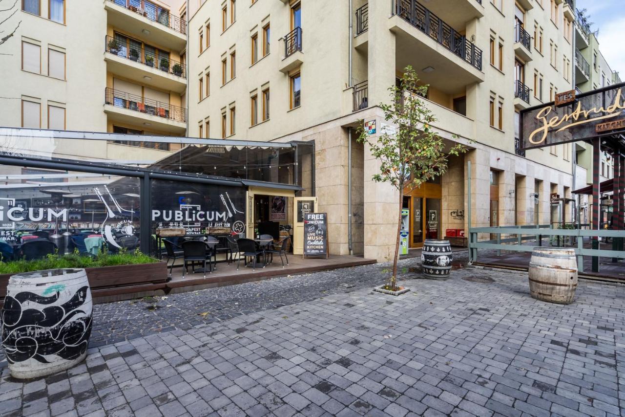 Bpr Timber Loft Home With Balcony Βουδαπέστη Εξωτερικό φωτογραφία
