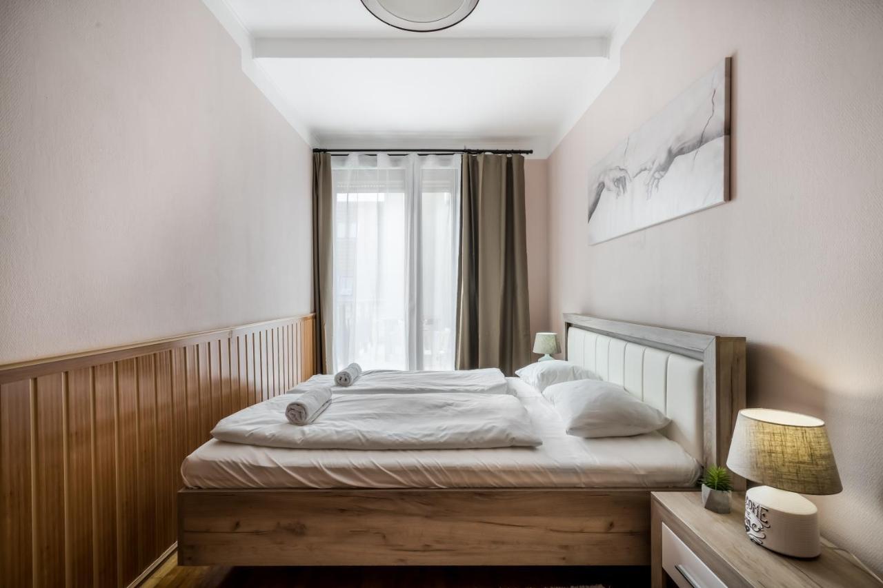 Bpr Timber Loft Home With Balcony Βουδαπέστη Εξωτερικό φωτογραφία